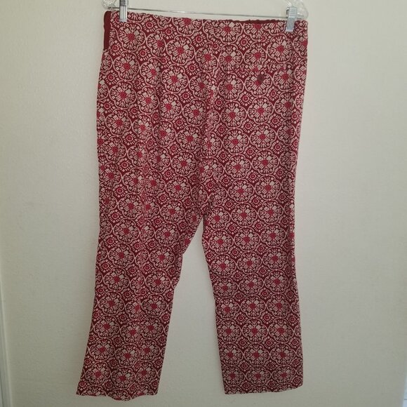 Old Navy Maternity Capri Pants Red White Size Medium Panel - Picture 4 of 7